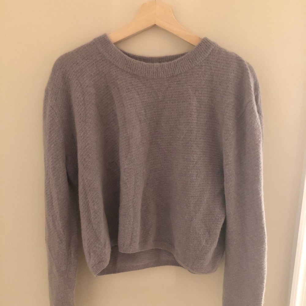 Cropped lilac sweater Wilfred from Aritzia